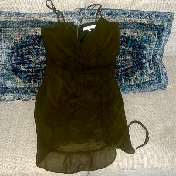 Mileva Ruched Mini - Picture 2 of 5